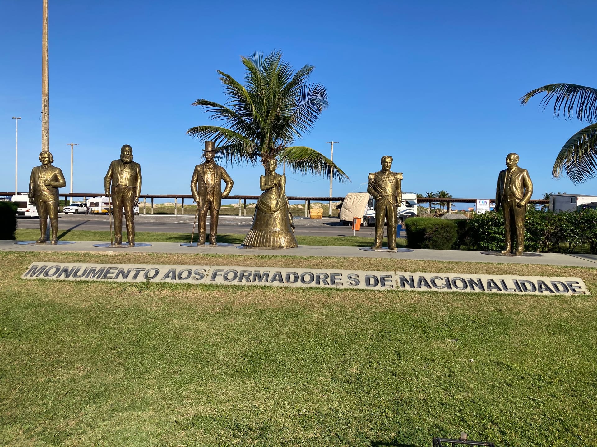 Crab Catwalk (Passarela do Caranguejo) photo 12 — Aracaju, Brazil
