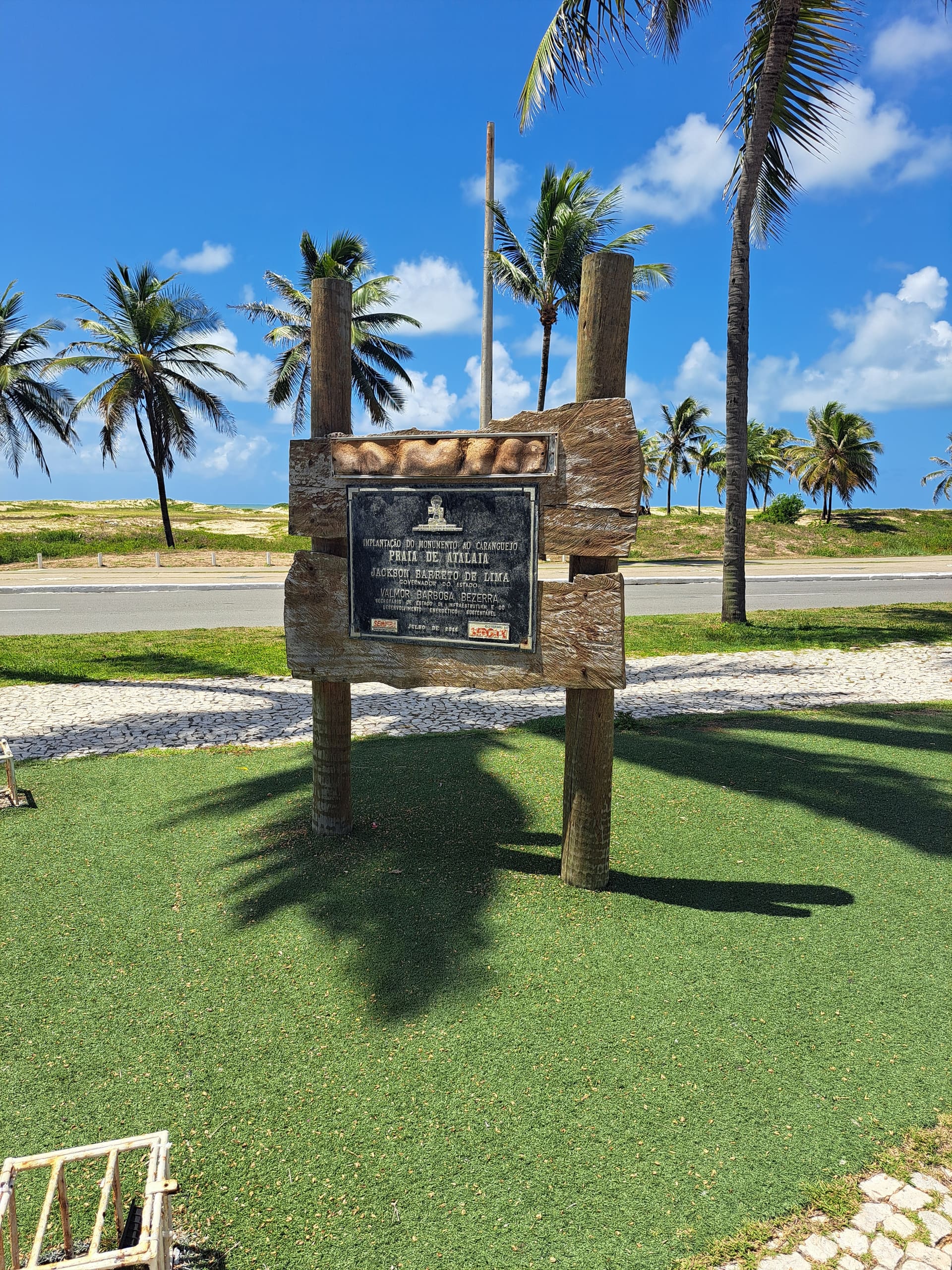 Crab Catwalk (Passarela do Caranguejo) photo 15 — Aracaju, Brazil
